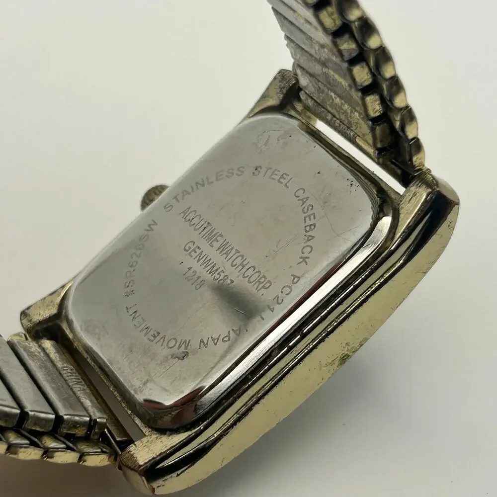 Men's Gold Tone Diamond Accent Watch Working New Battery